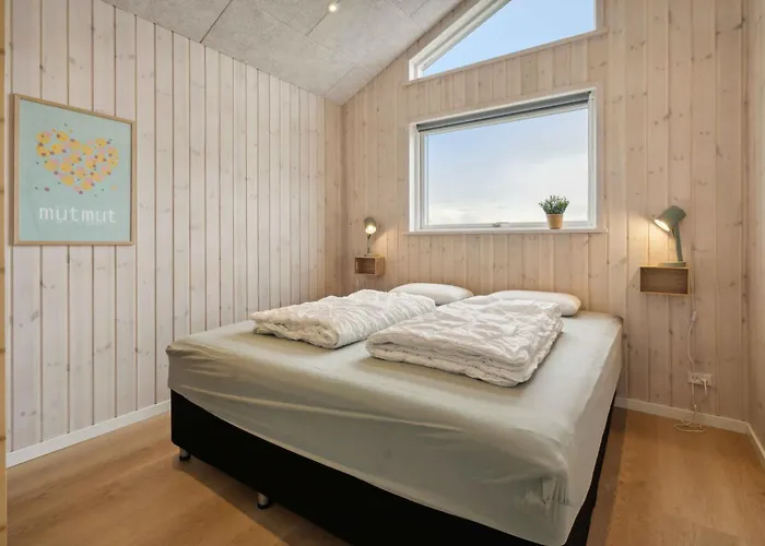 Lovely New-built Near Sea